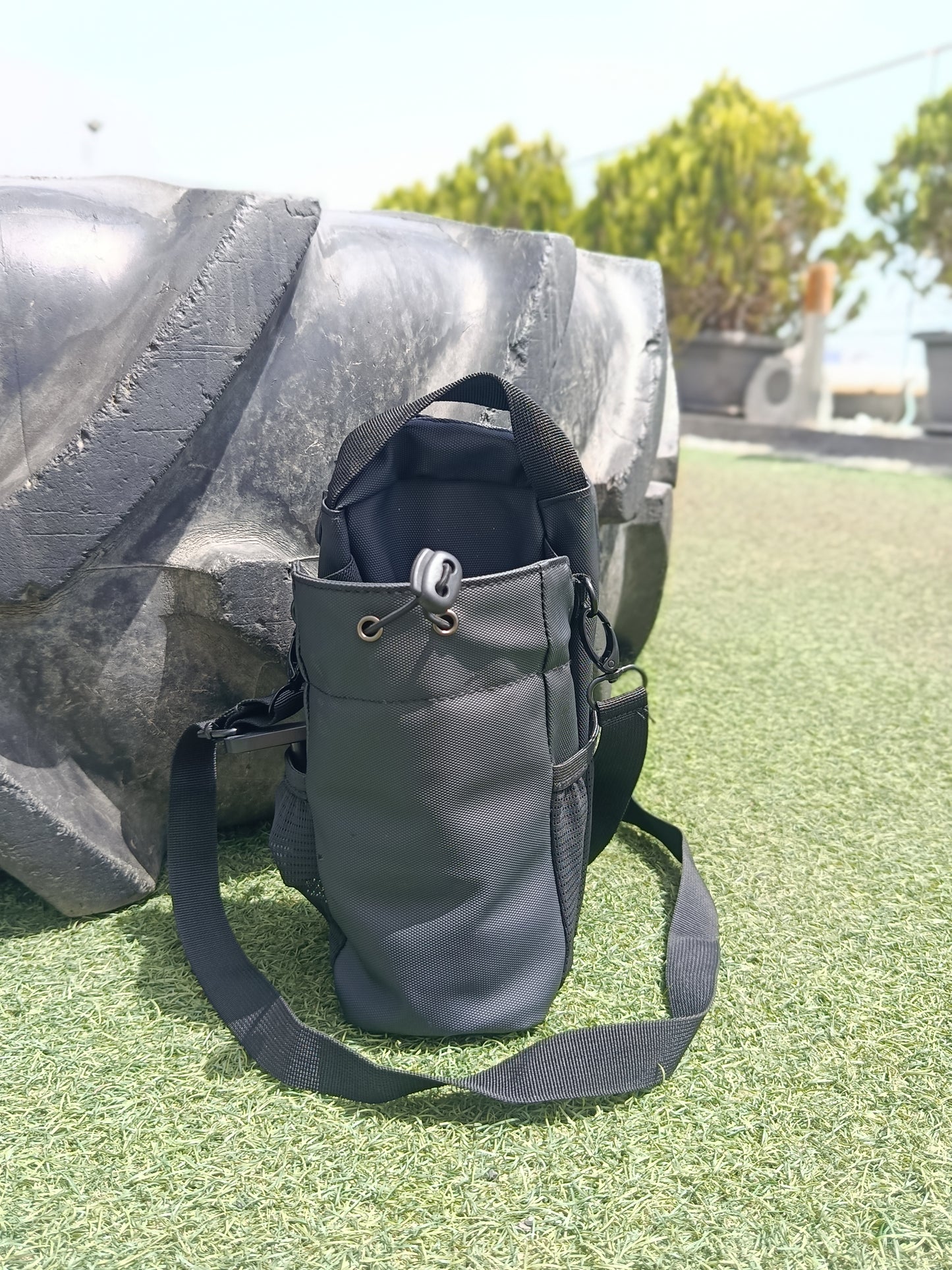 Bolsa de Deporte Magnética Metis (Con Soporte para Móvil y Botella)